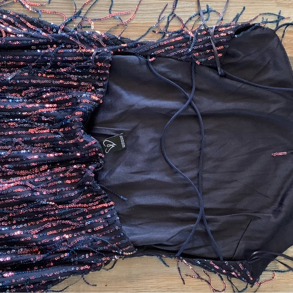 Windsor size small - Picture 2 of 2